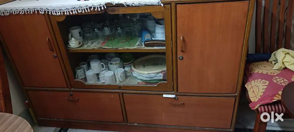 Crockery Stand, Show case (2 nos)
