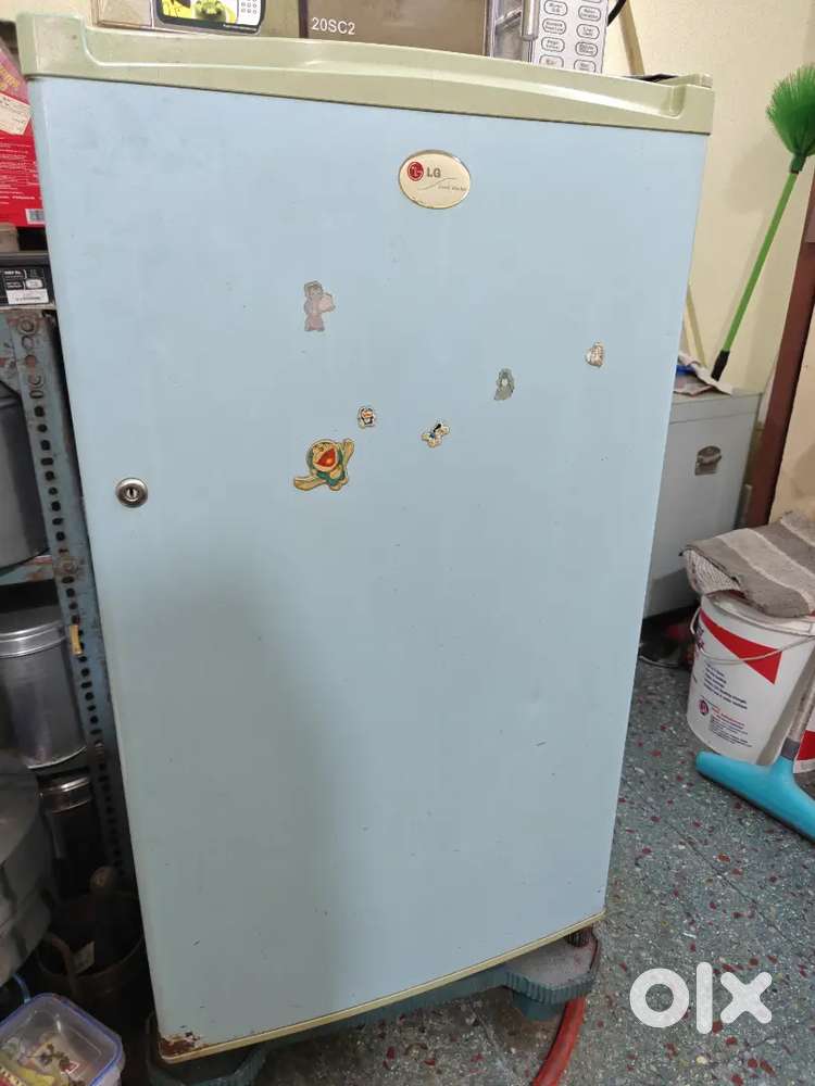 LG fridge for Sale 160lt