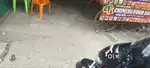 Momos or pani puri ke liye jagah hai