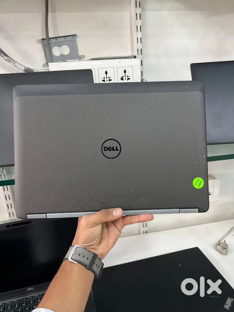 DELL E 7470