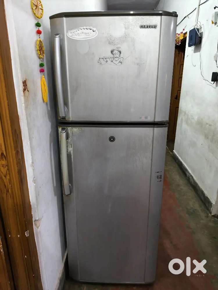 Samsung Double door 260 litre . Good condition