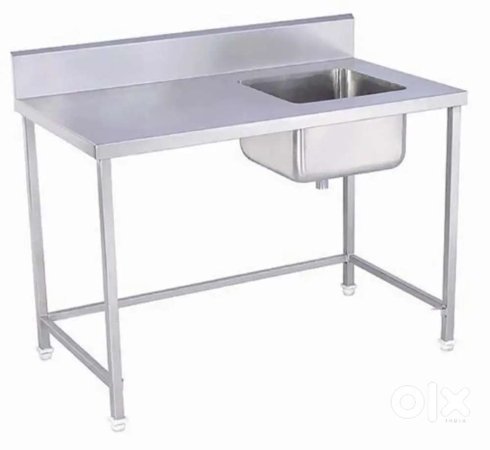 Stainless Steel Tables with Sink