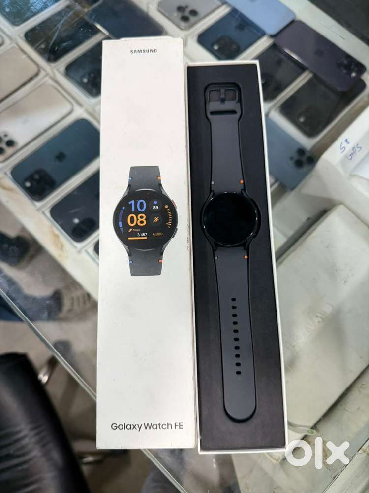GALAXY WATCH FE 40MM BLUETOOTH 6 MONTHS UNUSED BOX OPEN FIXED