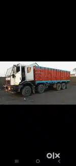Mahindra 14 WHEELER