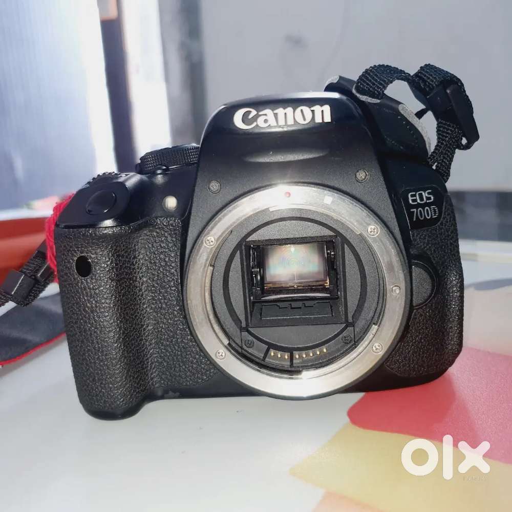 Canon EOS 700d