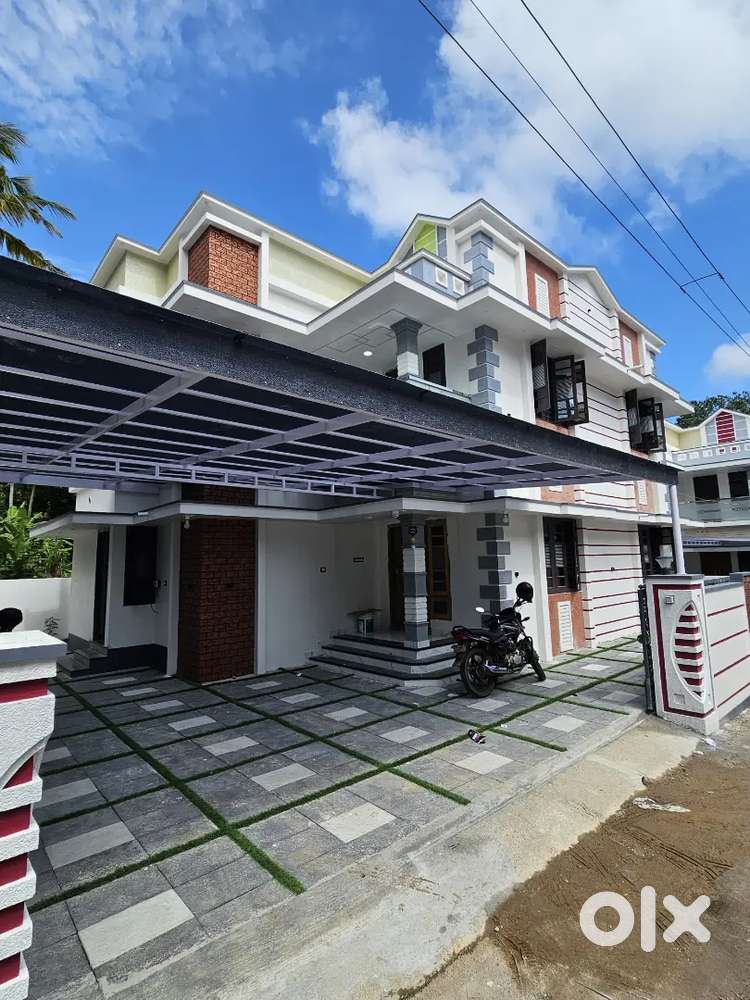 4 BHK HOUSE FOR SALE KATTAYIKONAM PANIMOOLA