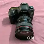 Canon 5D MARK III with Canon 24-105 f4