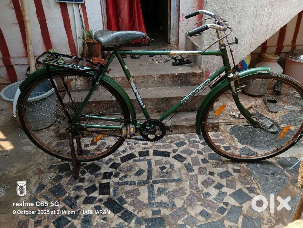 Kohinoor brand cycle green colour