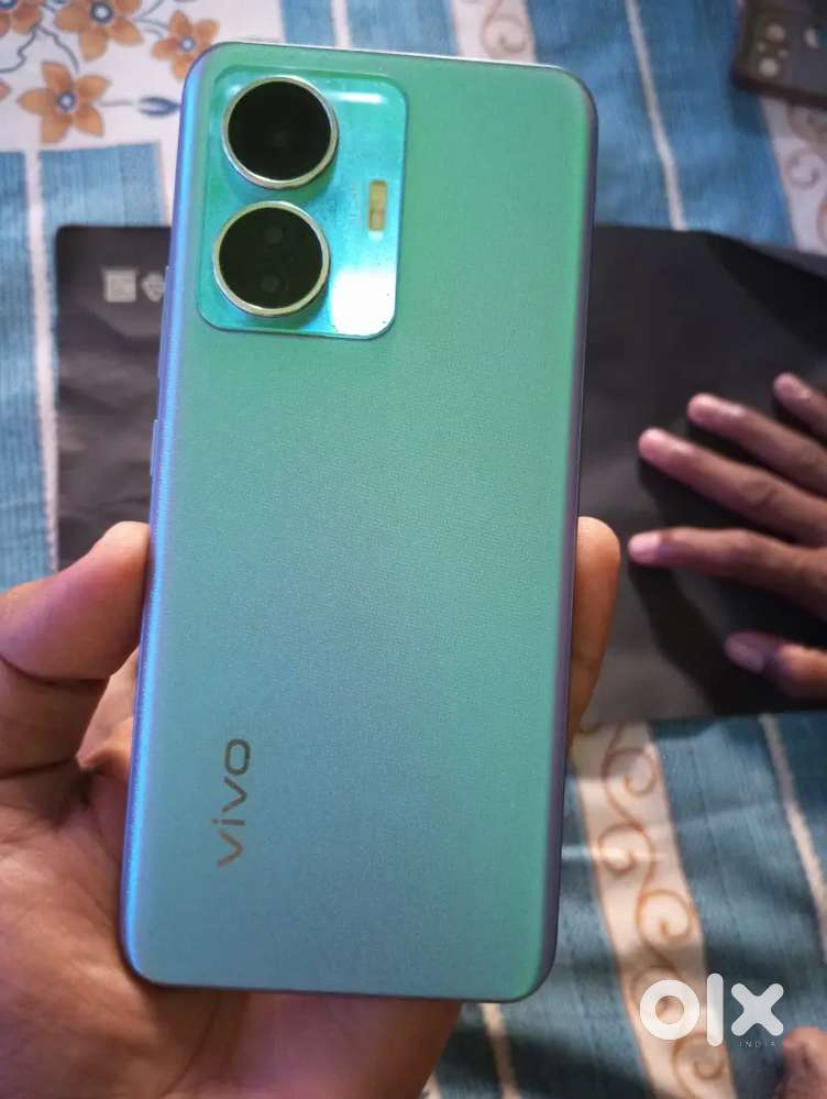 T1 44w fast charging 6gb 128gb available hai