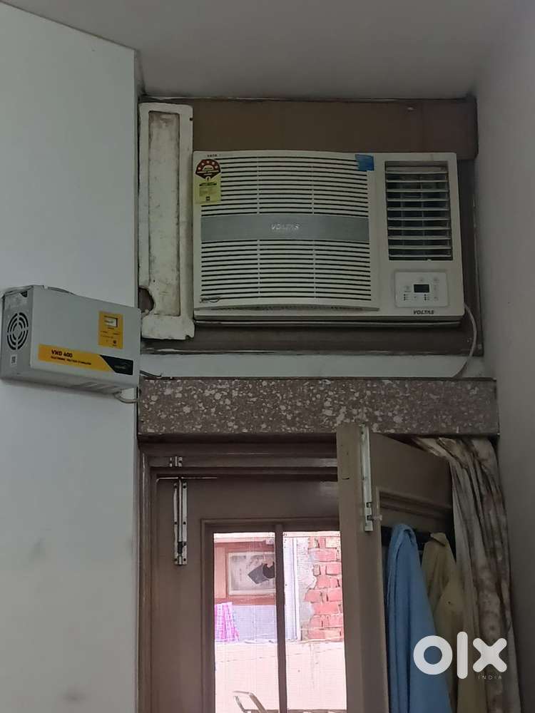 Window ac voltas