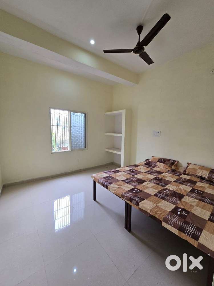 Spacious room available for rent