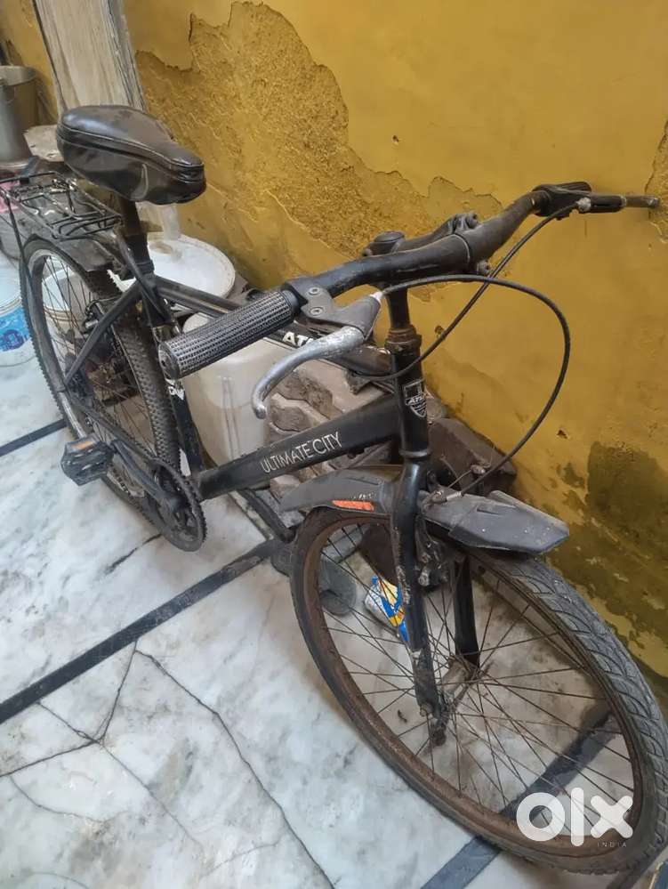 Urgent sale very low price only 1800