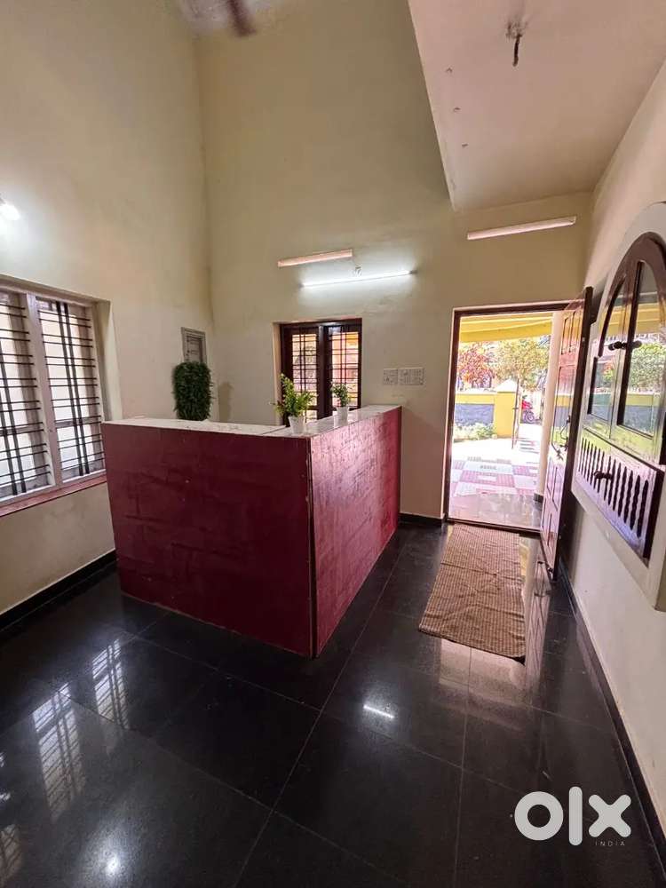 Ready to move office space for lease