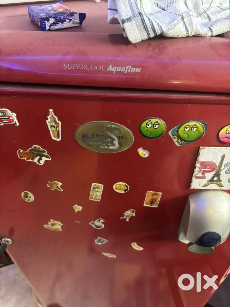 Supercool aqua frige 200 ltr new 5 year old last 3 year not in use