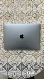 Macbook Pro M2