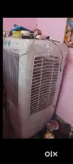 Hindware smart cooler vector