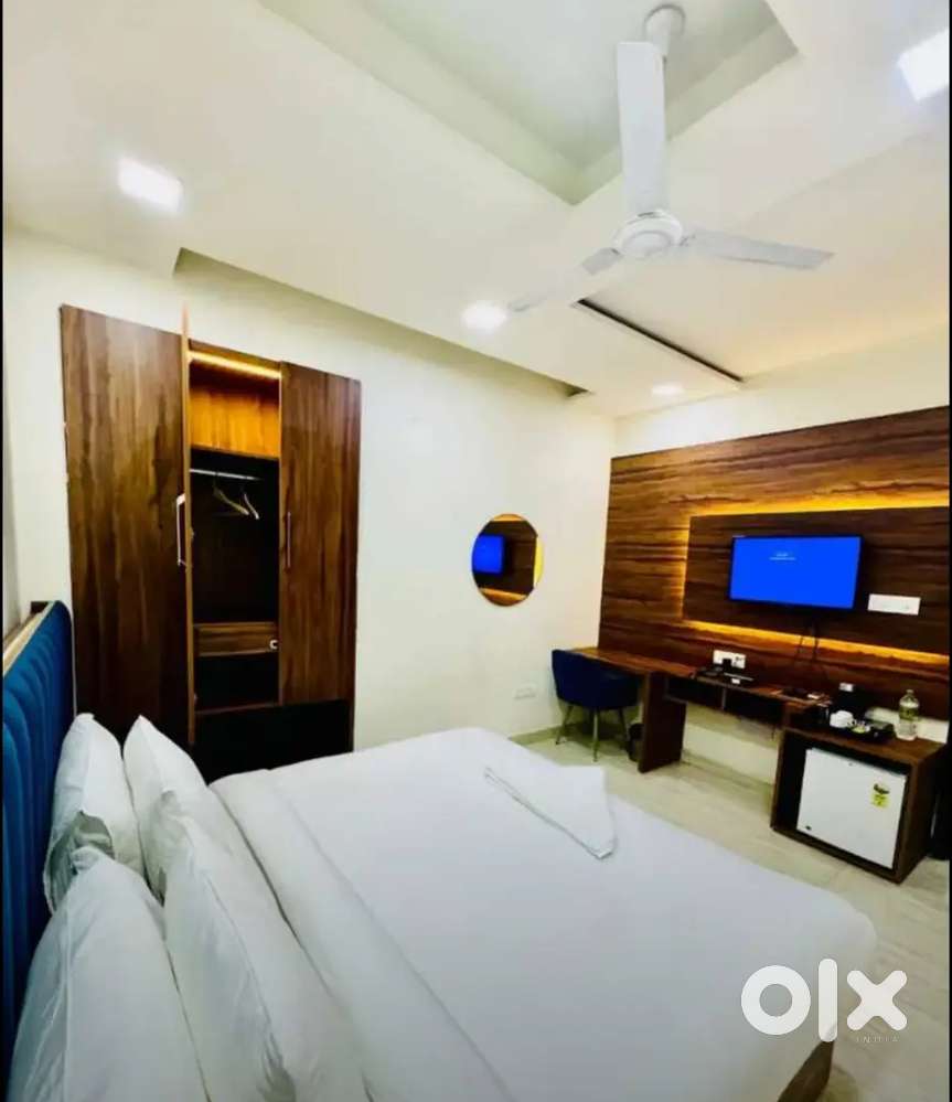 Diva pg in affordable price near by unitech ciber park