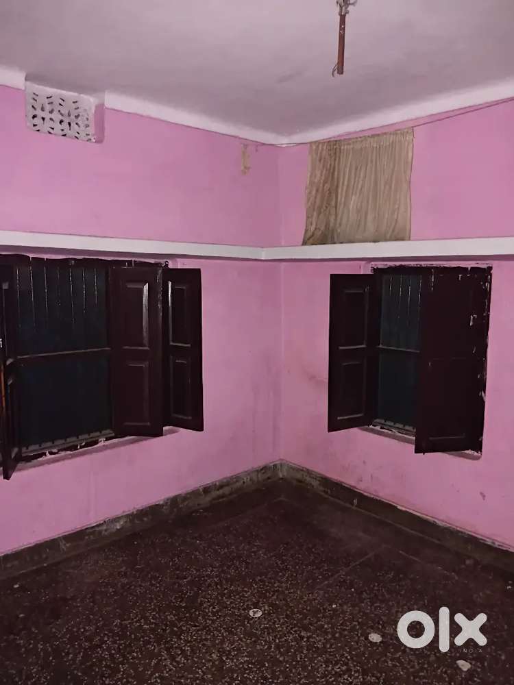 Single room for near brij lal hospital kfc naintal road