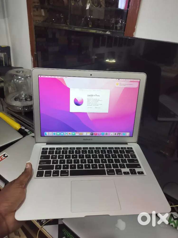 MacBook Air 2015 8/128gb good condition