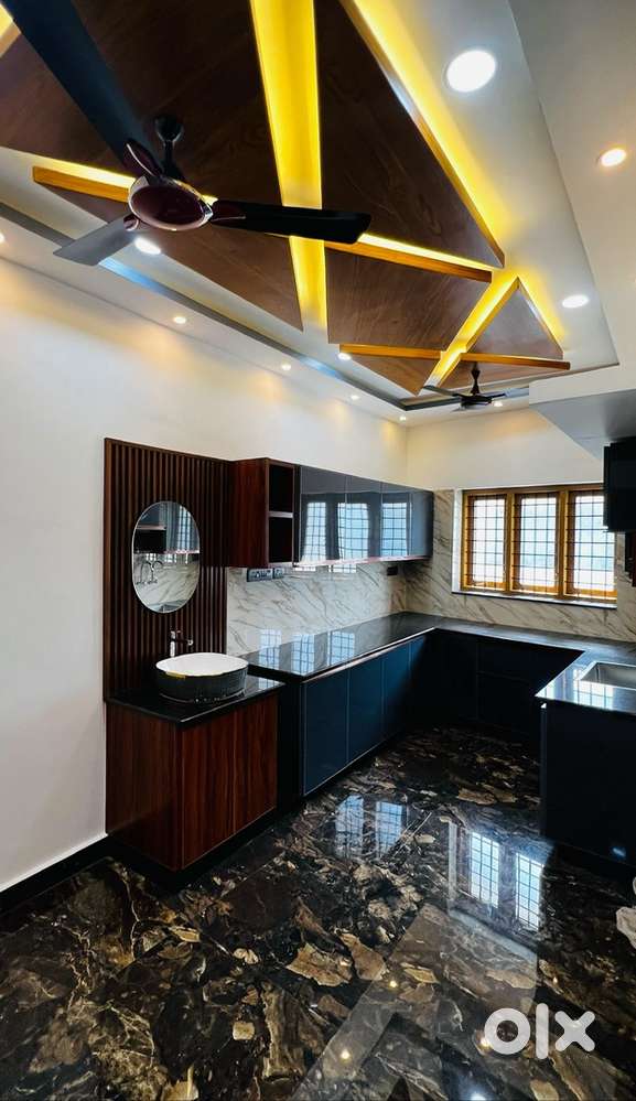 house for rent. Near Indusind  Bank. Manacaud toll jn