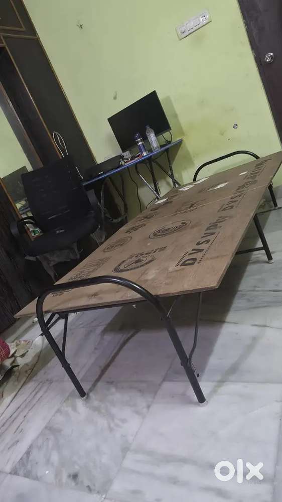 Foldable beds with Strong Strength
