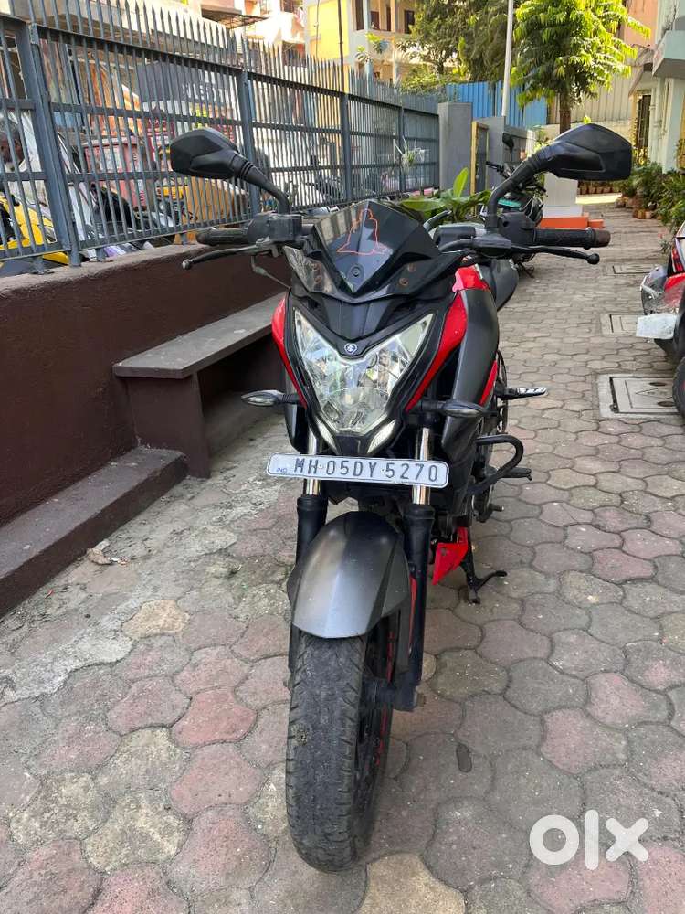 Ns 200 bs4 bike in excellent condition.family transfer 2nd ownerlbike.