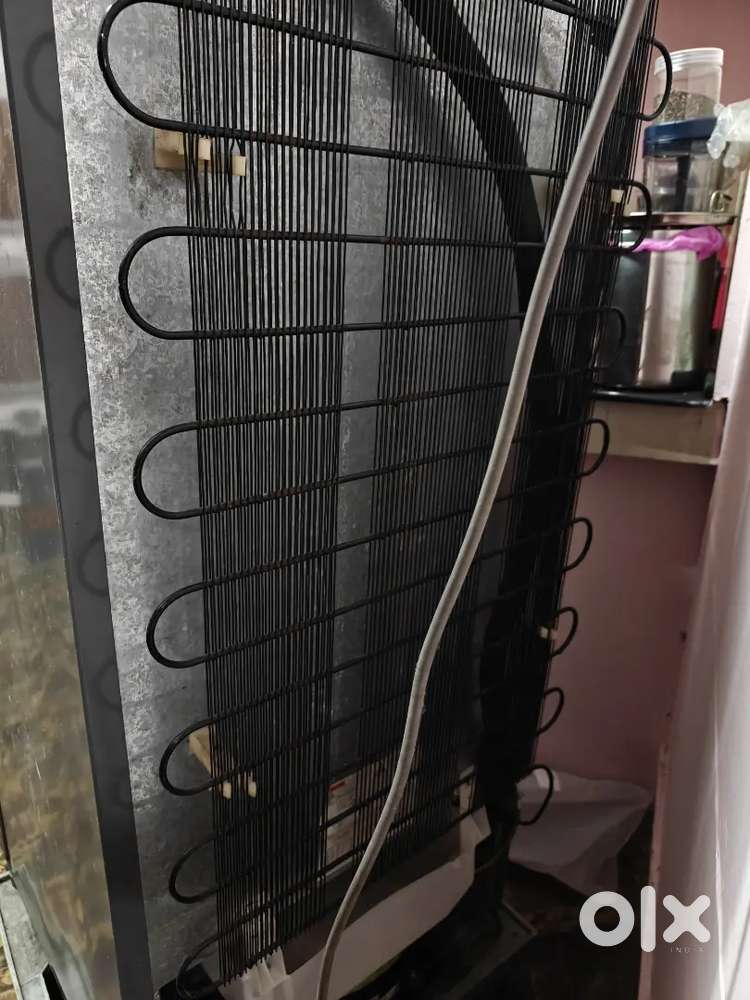 Whirlpool Fridge-Year: 2022