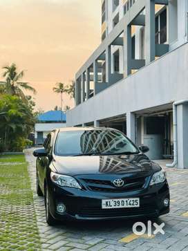 Toyota Corolla Altis 2011