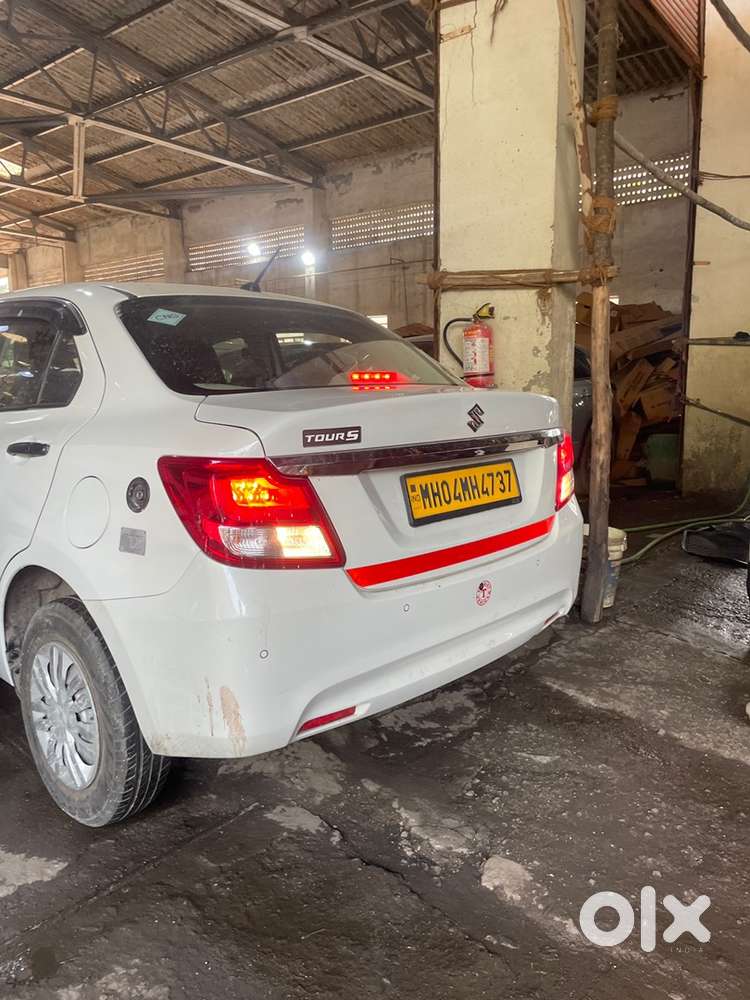 Airport Pick and Drop Air hostess & Captain