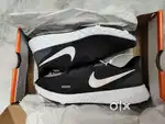 Brand new 100% original Nike Revolution 5 Running Shoes