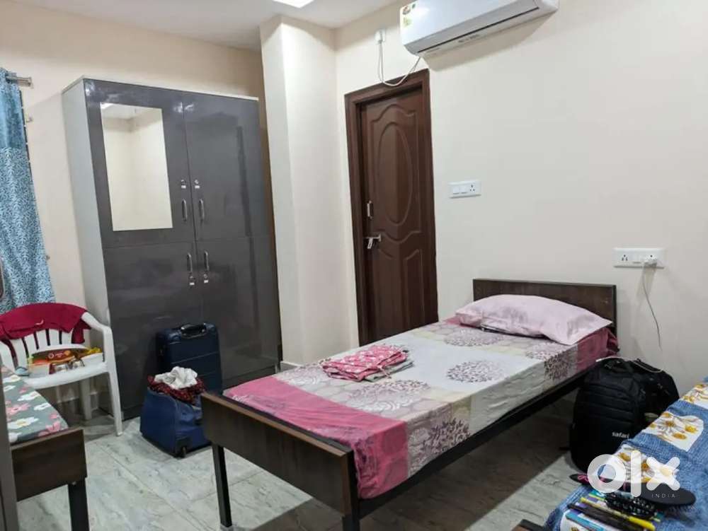 Makarba PG for boys(Non-food)