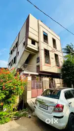 3 floor building