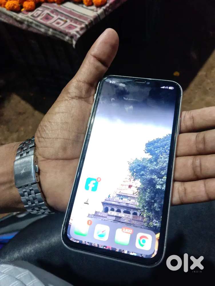 I phone 11