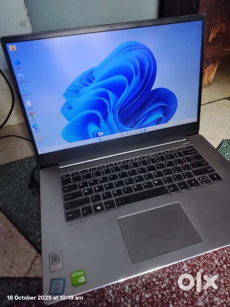 Lenovo Gaming Laptop
