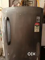 235 ltr LG fridge