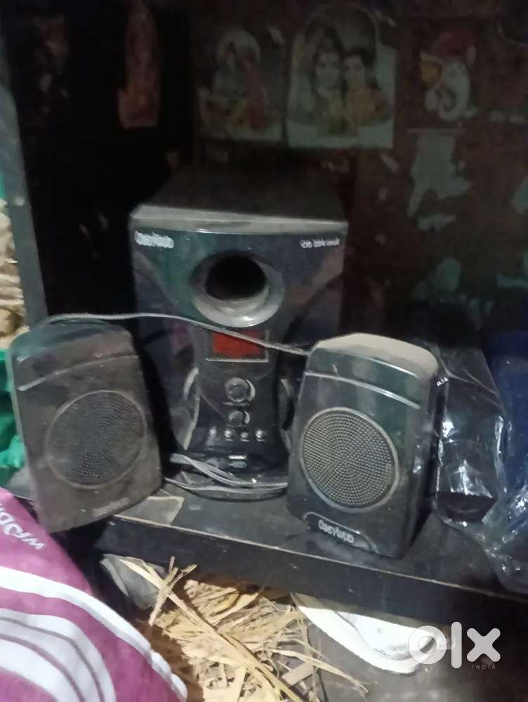 Dom Tv samsang  home theatre to speaker with TV stand TV stand