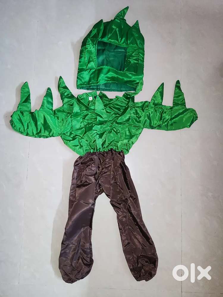 CUTE TREE COSTUME SIZE (2-4 Y) UNISEX