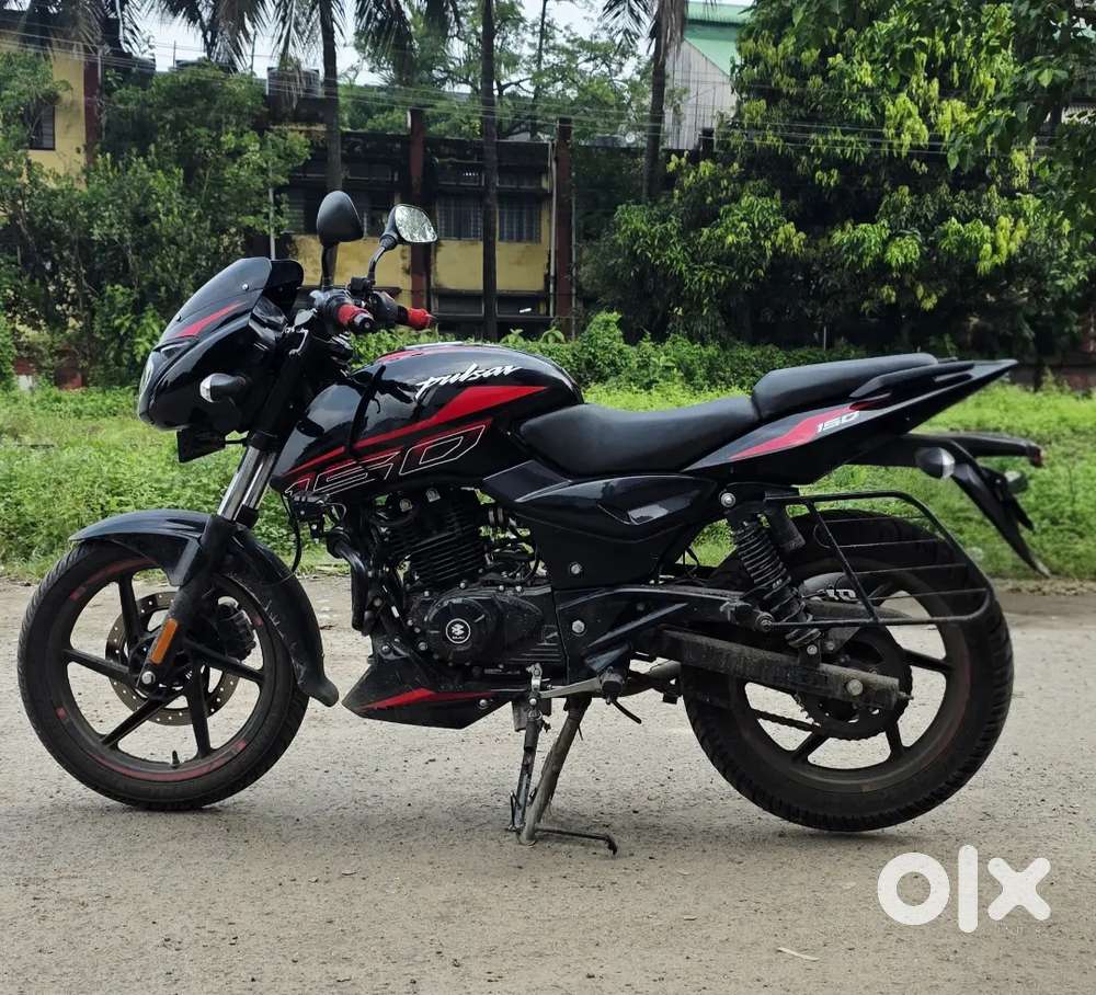 Bajaj Pulsar 150 ABS TWIN DISC (SPLIT SEAT)
