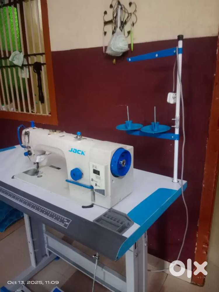 Tailoring machine  new machine    god codisen