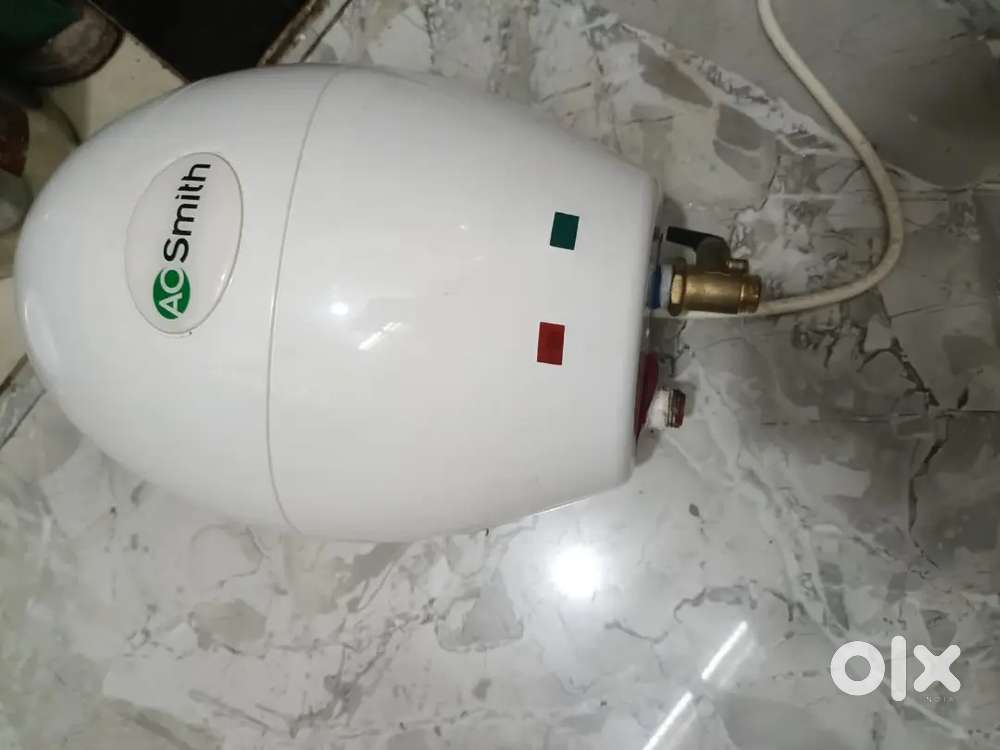 Ao Smith 3 Litres geyser In Warranty