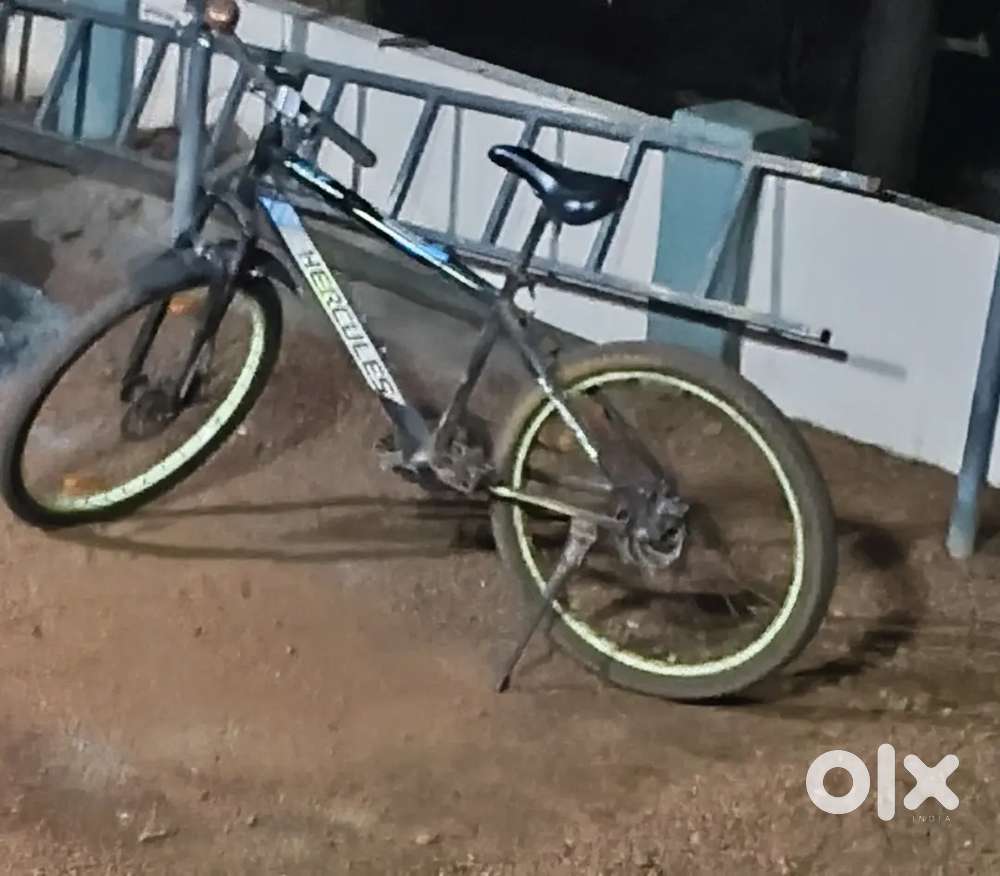 Hercules cycle,disc brakes,