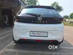 Tata Altroz 2023 CNG & Hybrids Well Maintained