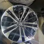 I want to sell MG HECTOR PLUS 18 ALLOY WHEELS.