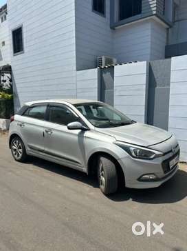 HYUNDAI I20 ASTA TOP MODAL, PUCH BUTTON