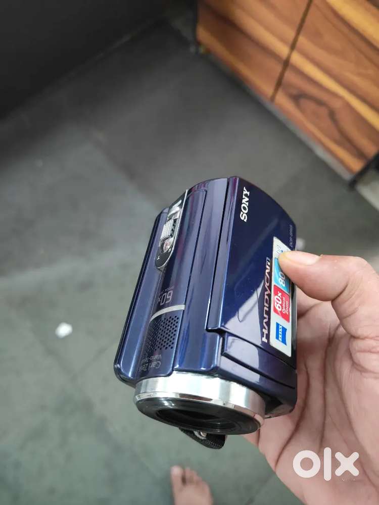 Sony DCR SR68 Best Condition Camera For sale