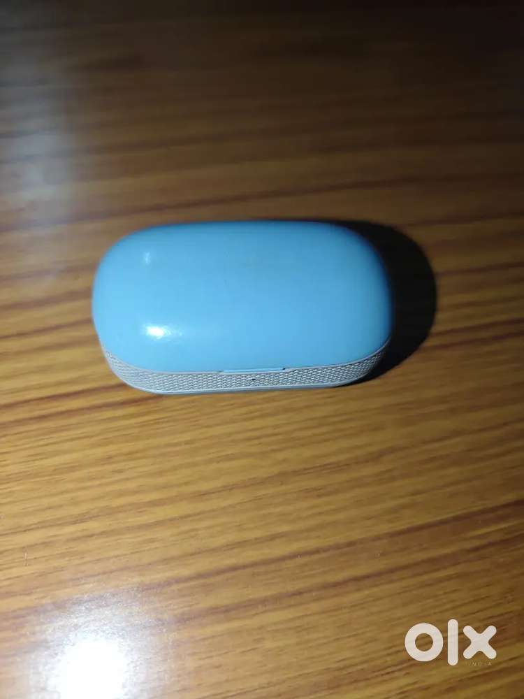 Boult earphone