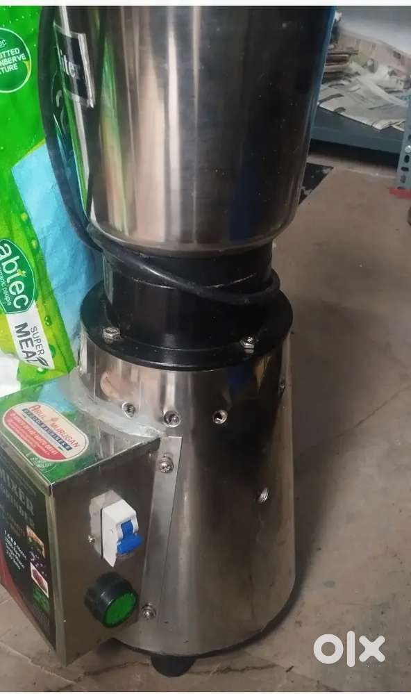 3 liter heavy duty mixer grinder made by Arul Murugan indus.coimbatore