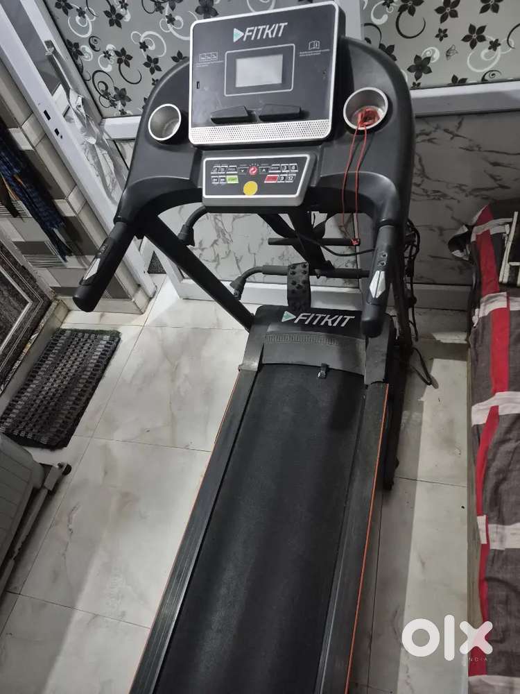 A fully functional treadmill