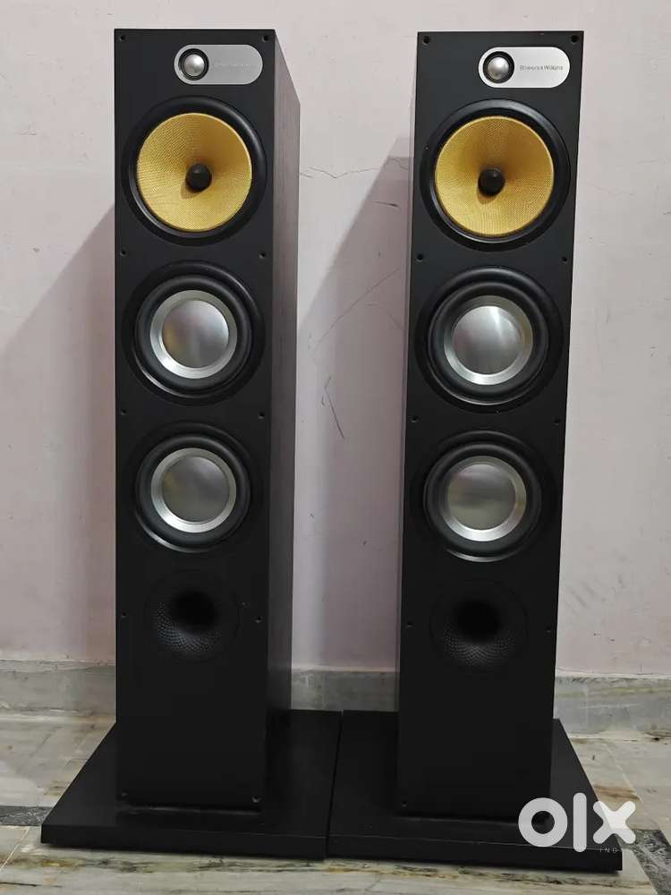 B&w 2 big floor Tower speaker 8 ohms 200watts used any av receiver avr