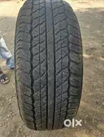 Brand new Fortuner Dunlop Original Tyre with bill only 500km driven